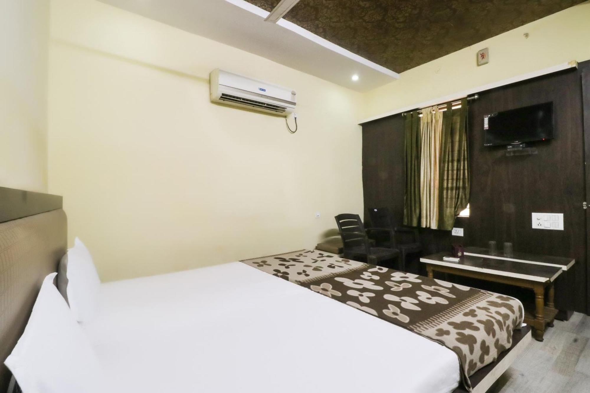Spot On Hotel Monu Rāipur Extérieur photo